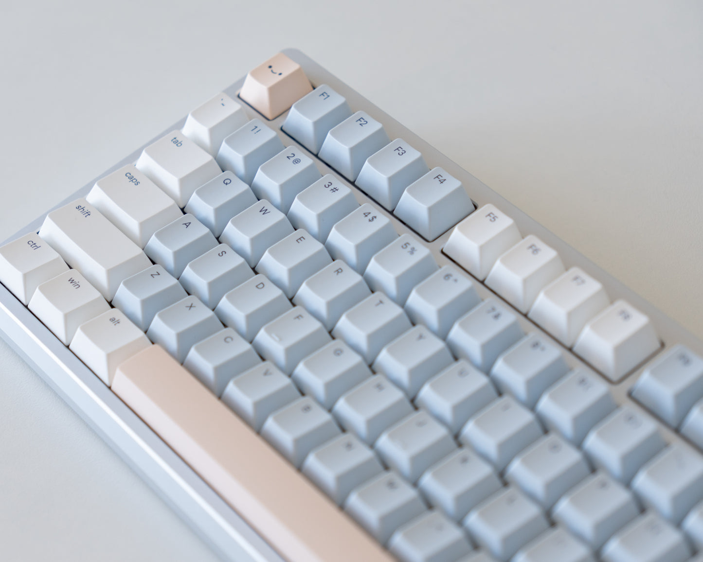 winterglow keycaps