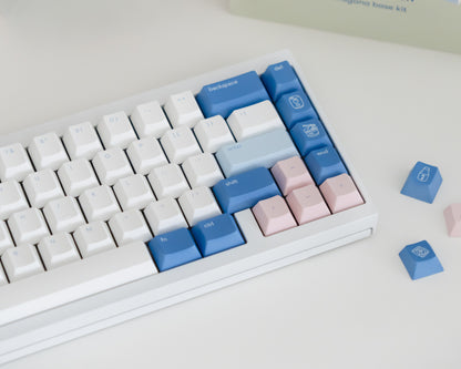 konbini blue keycaps