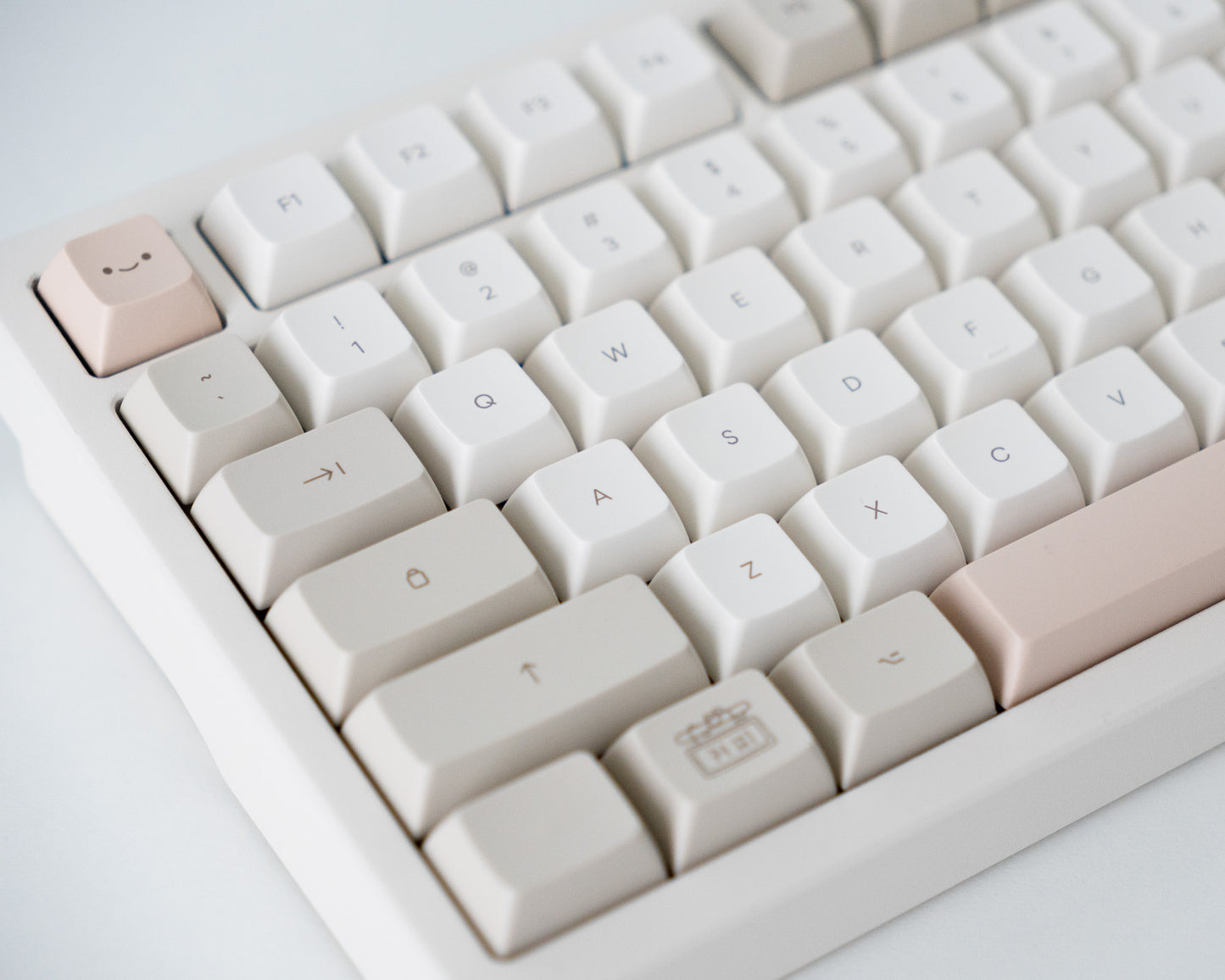 café rose marshmallow keycaps