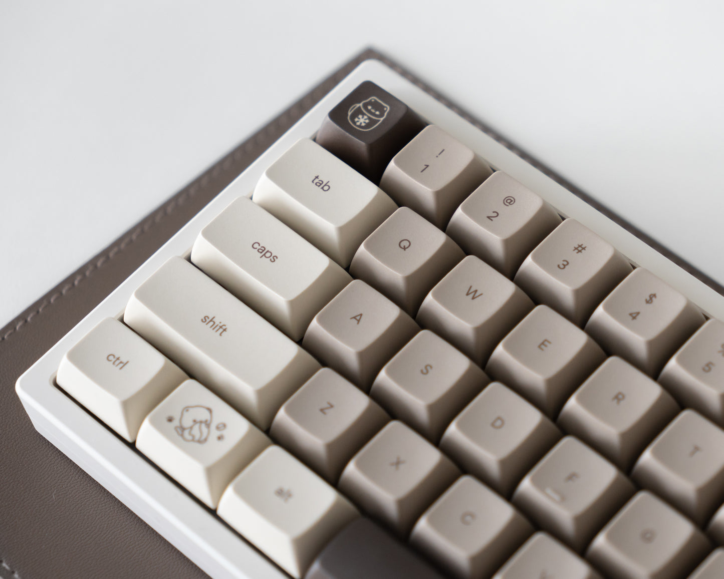 mocha marshmallow keycaps